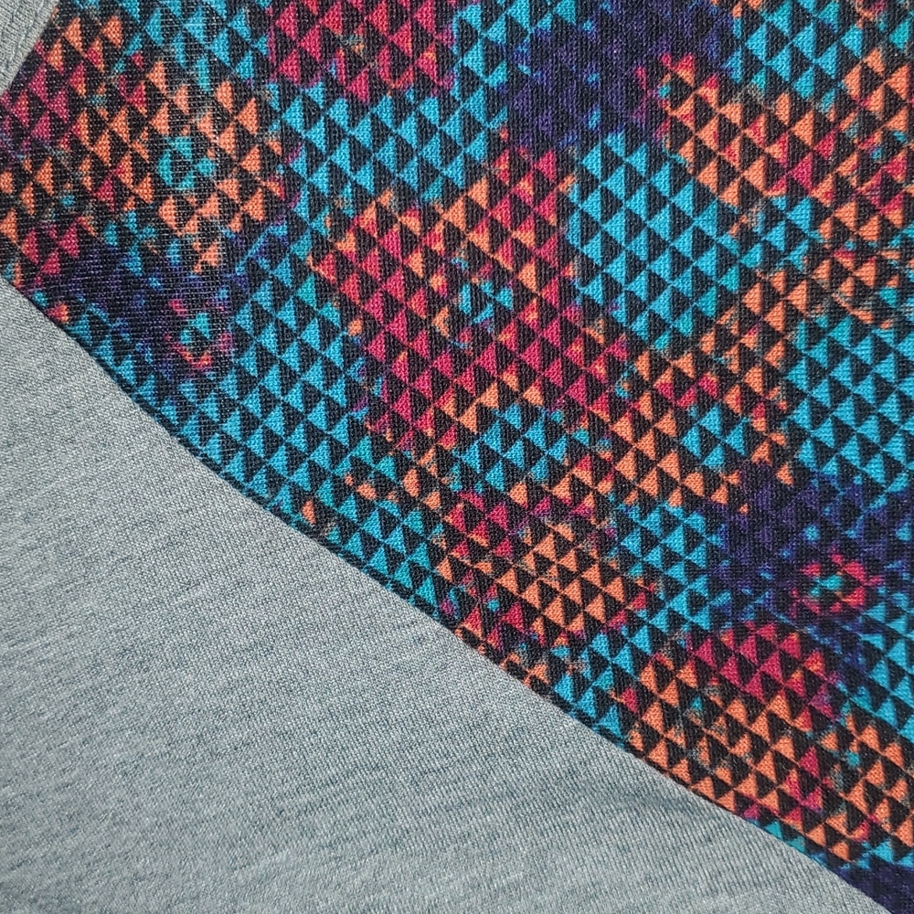 Lularoe Randy top - Picture 4 of 4